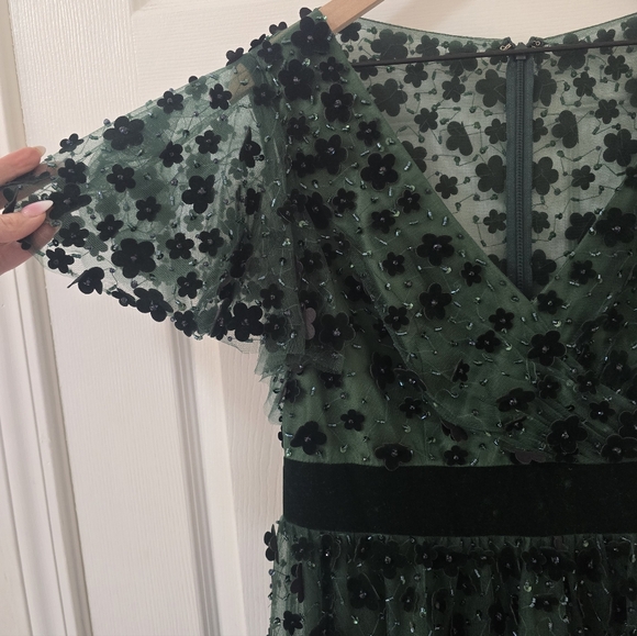 Mac Duggal Embellished Butterfly Sleeves Velvet Hem Midi Dress Size 10 - Picture 3 of 7